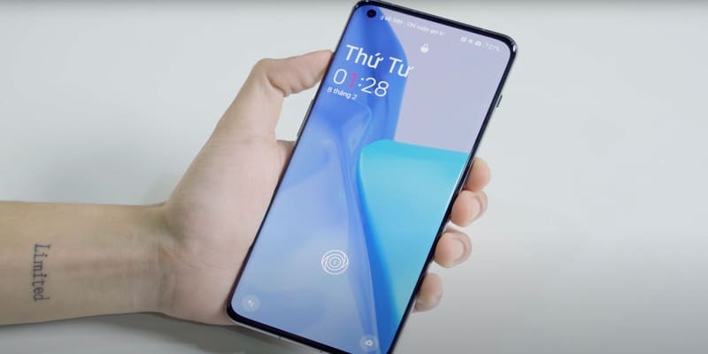 OnePlus – OnePlus 11: Màn Hình Tối Ưu Cho Mọi Nhu Cầu